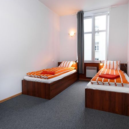 Constitution Square Rooms Warszawa Eksteriør billede