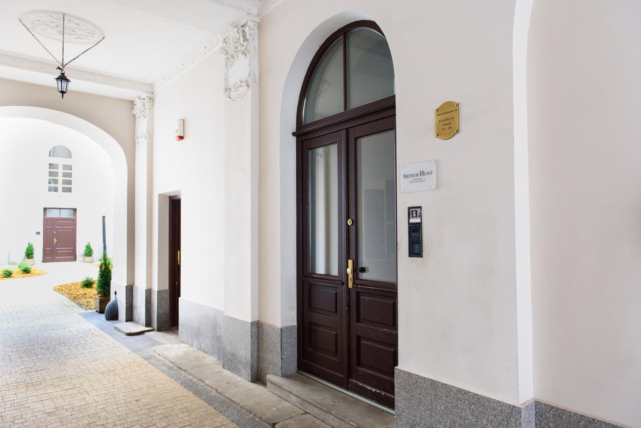 Constitution Square Rooms Warszawa Eksteriør billede