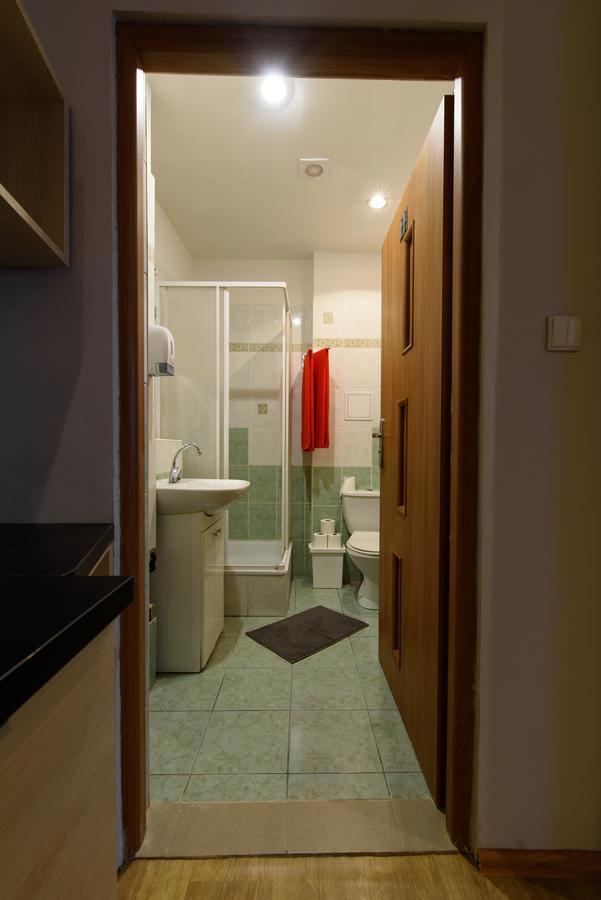 Constitution Square Rooms Warszawa Eksteriør billede
