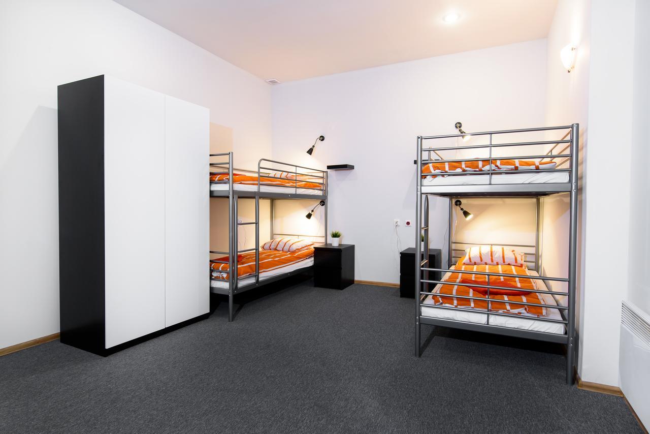 Constitution Square Rooms Warszawa Eksteriør billede
