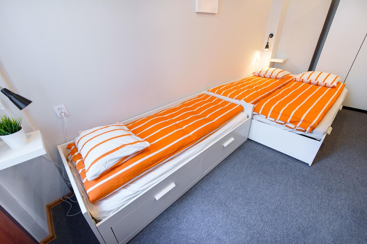 Constitution Square Rooms Warszawa Eksteriør billede
